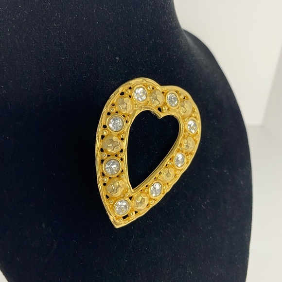 VINTAGE HEART BROOCH with Rhinestones! - Picture 9 of 9